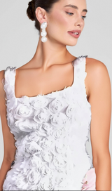 WHITE FLOWER MINI DRESS