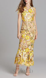 FLORAL EMBROIDERY MESH FISHTAIL MIDI DRESS IN YELLOW