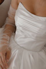 molly Detachable Straps mini Dress in Light Ivory