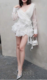 flower ruffle ribbon mini dress in white