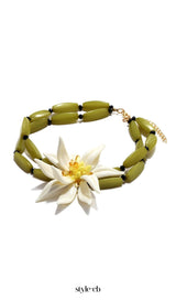 Dulce Flower Necklace