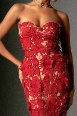 FLORAL EMBROIDERED MIDI DRESS IN RED