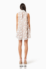 3d floral bluebell Trapeze Dress in white