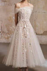 Miua Gored Gathered Lace Midi Dress in white