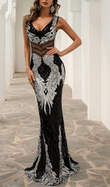 BACKLESS WAIST PERSPECTIVE V-NECK DRESS IN BLACK styleofcb