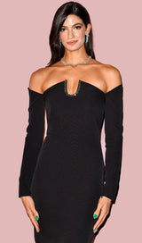 SLIM-FIT CHEST HOLLOW OFF-THE-SHOULDER MAXI DRESS IN BLACK styleofcb