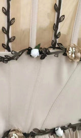 SPLICED FLORAL SLEEVELESS MIDI DRESS IN LIGHT GRAY DRESS STYLE OF CB