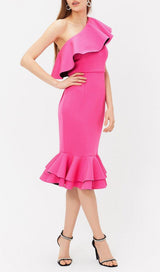 CROSS-SHOULDER RUFFLED FISHTAIL DRESS IN ROSE styleofcb