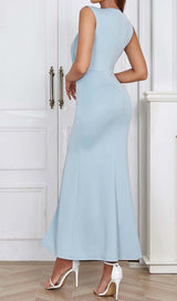 SLEEVELESS THIGH SLIT DRESS IN LIGHT BLUE DRESS STYLE OF CB