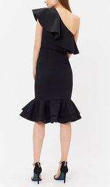 CROSS-SHOULDER RUFFLED FISHTAIL DRESS IN BLACK styleofcb