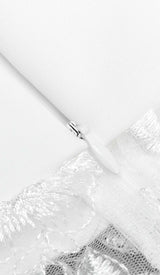 BOW-EMBELLISHED LACE MIDI DRESS IN WHITE DRESS STYLE OF CB