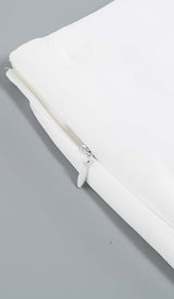 FEATHERS JACKET AND SHORT SKIRT IN WHITE DRESS STYLE OF CB