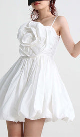 FLORAL APPLIQUE SLIM MINI DRESS IN WHITE styleofcb