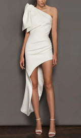 CROSS-SHOULDER ASYMMETRIC DRESS IN WHITE styleofcb