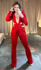 V-NECK SUIT WITH HOLLOWED-OUT WAIST IN RED styleofcb