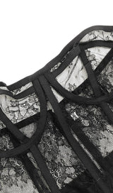 LACE TOPS IN WHITE Clothing styleofcb