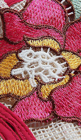 PETALS EMBROIDERED HEM MIDI DRESS DRESS STYLE OF CB