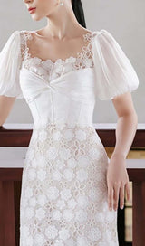 PUFF SLEEVE LACE MIDI DRESS IN WHITE DRESS STYLE OF CB
