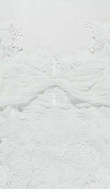 PUFF SLEEVE LACE MIDI DRESS IN WHITE DRESS STYLE OF CB