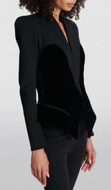 V NECK TWO POCKETS BLAZER IN BLACK DRESS STYLE OF CB