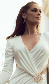 PHENIX BROOCH CUTOUT MAXI DRESS IN WHITE DRESS STYLE OF CB