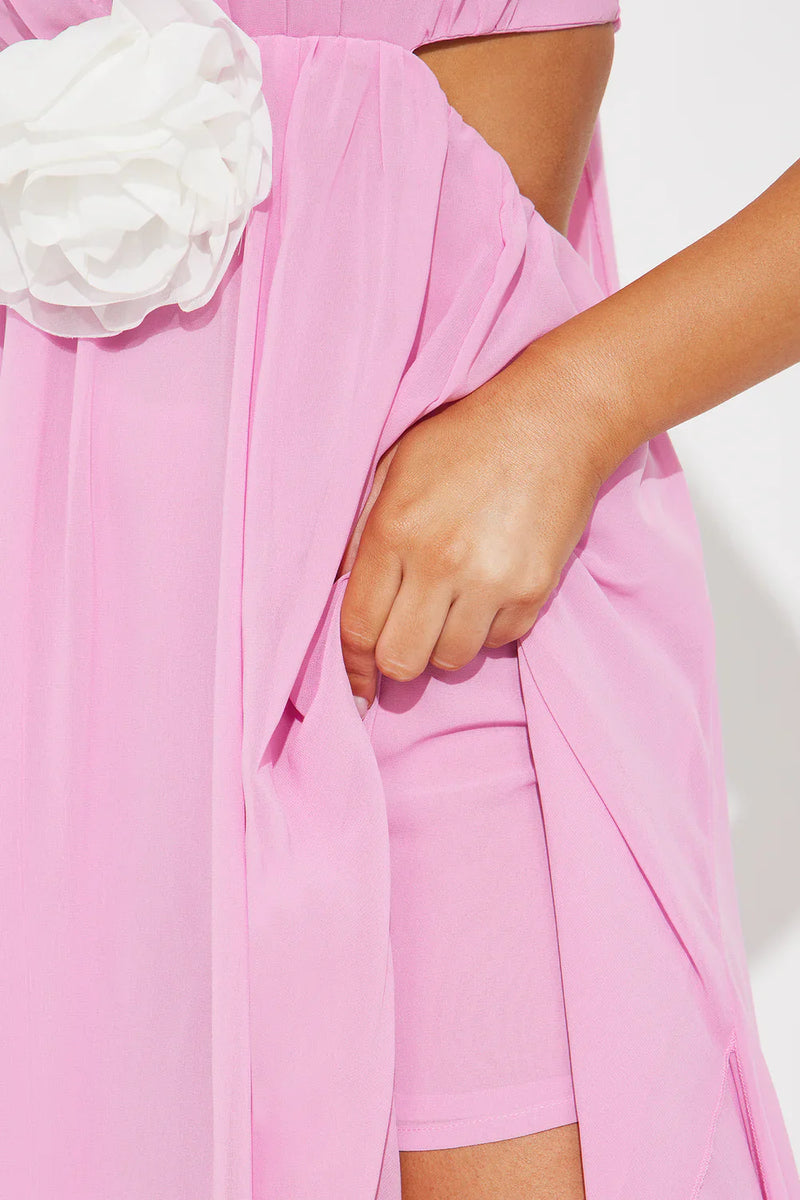 v-neck cutout halter Chiffon Maxi Dress in Pink