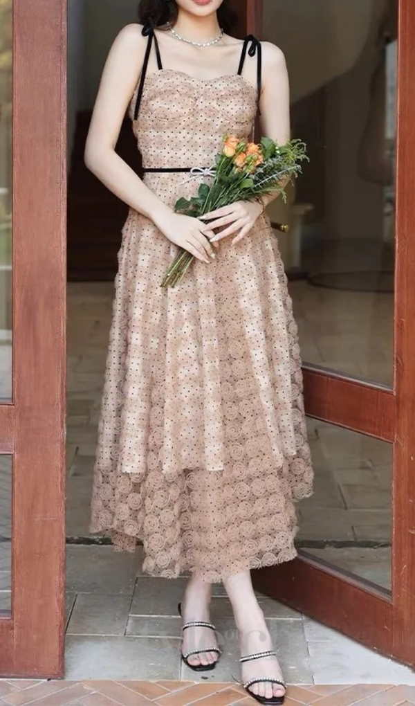 FLOWER MESH DOT MIDI DRESS IN PALE ORANGE