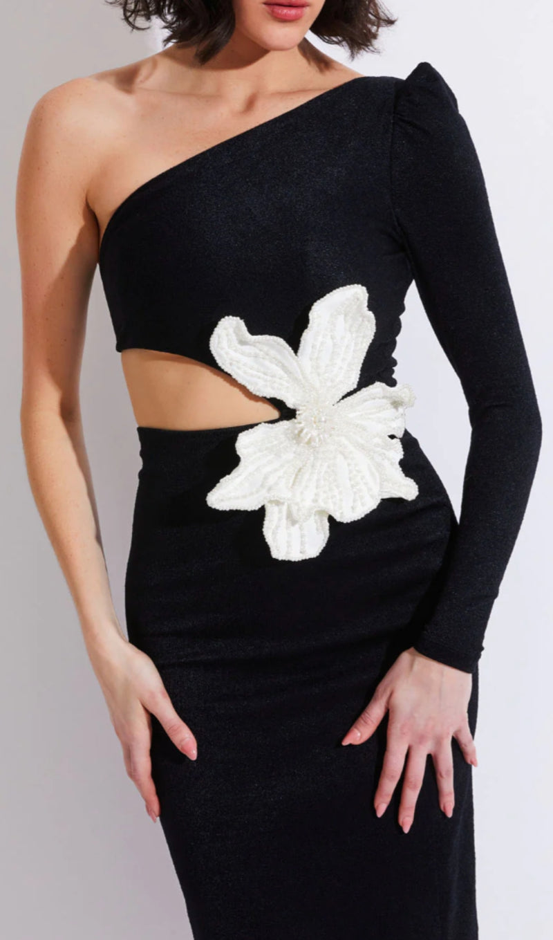 FLOWER APPLIQUE ONE SHOULDER MIDI DRESS  IN BLACK