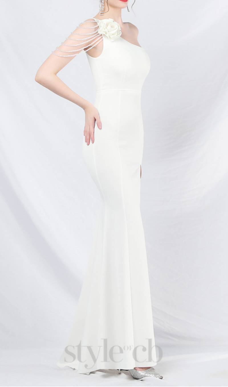 DOLORES ONE-SHOULDER FLORAL MAXI DRESS IN WHITE