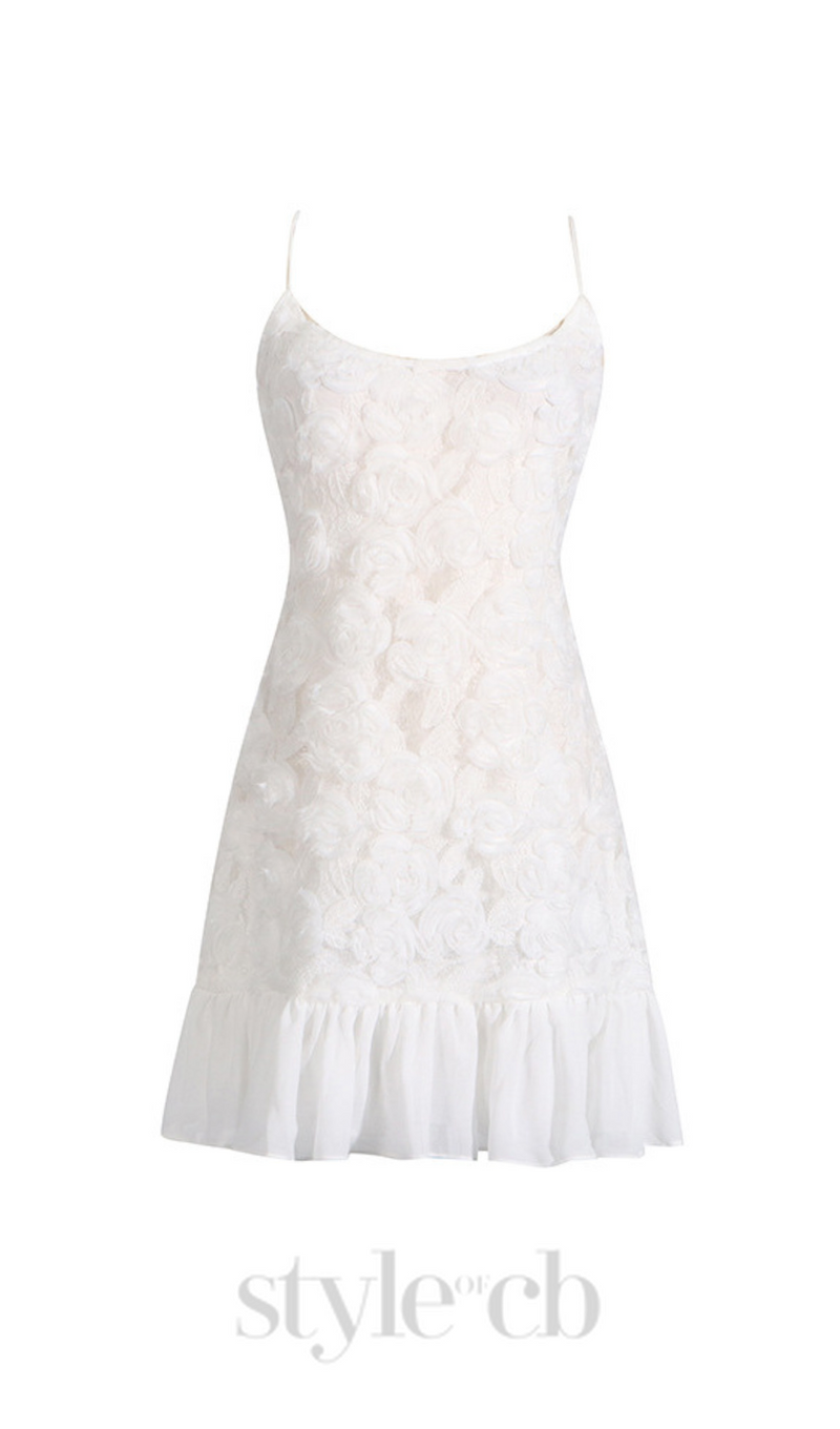 FLORAL APPLIQUÉ PLEATED HEM MINI DRESS IN WHITE