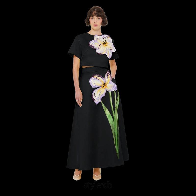 Indie Appliqué Sleeve Iris Print set in black