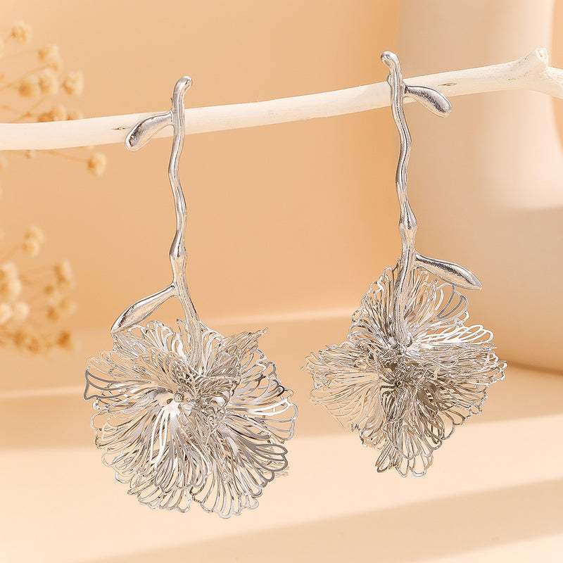 Cynthia Flower Earrings