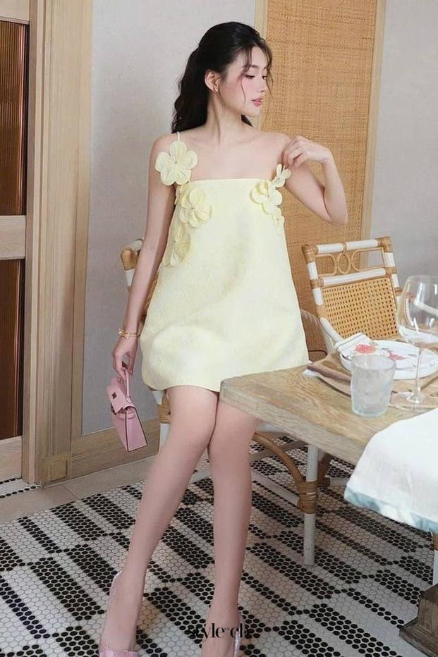 tracy floral jacquard mini dress in yellow