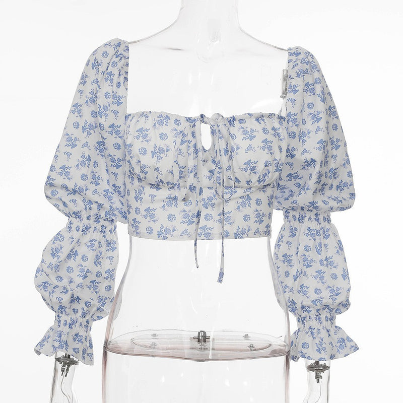 BUBBLE SLEEVE WAISTBAND TOP IN BLUE