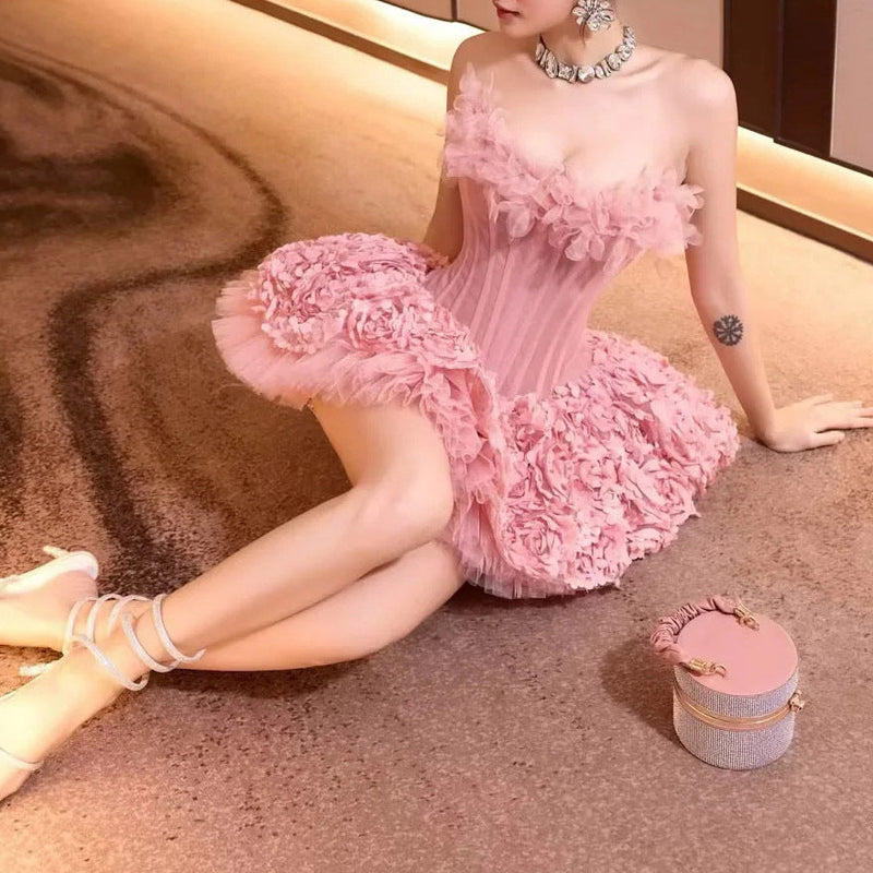 alberta 3d Flower Strapless Mini Dress in pink