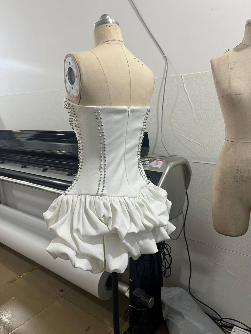 regina strapless puffy mini dress in off-white