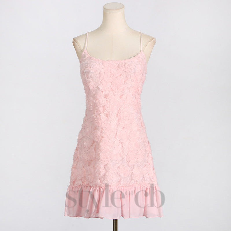FLORAL APPLIQUÉ PLEATED HEM MINI DRESS IN PINK