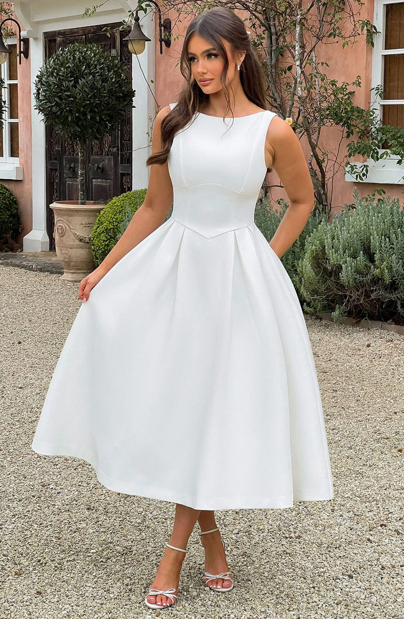 Clarabella sleeveless Midi Dress in white
