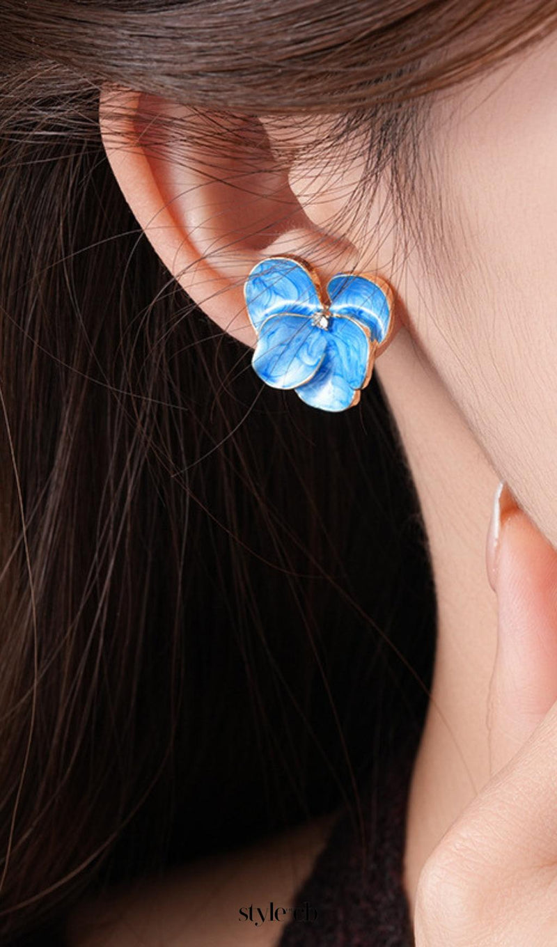 Derick Blue Flower Earrings