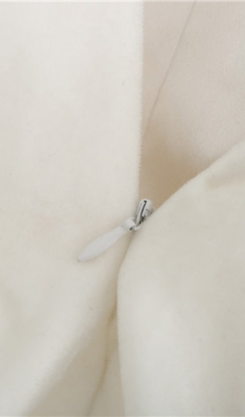 VELVET HALTERNECK MINI DRESS IN WHITE Dressers styleofcb 