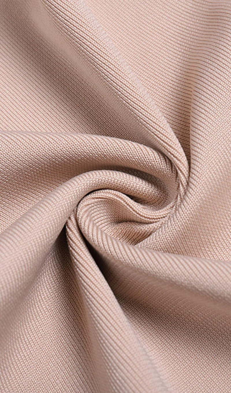 RUCHED STRAPLESS SPLICING MIDI DRESS styleofcb 