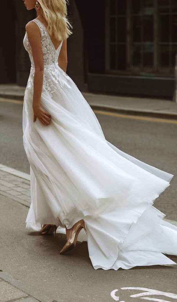 LARGE V-NECK SEE-THROUGH LACE HALTER DRESS IN WHITE styleofcb 