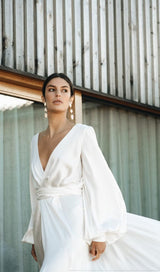 SLIPPERY MAXI DRESS IN WHITE styleofcb 