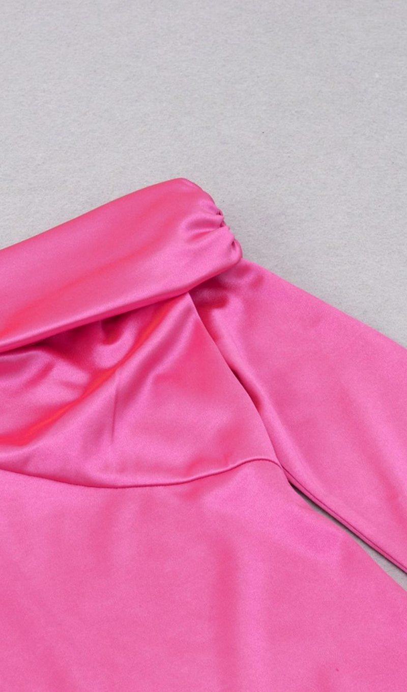STRAPLESS LONG SLEEVE MIDI DRESS IN ROSE Dresses styleofcb 