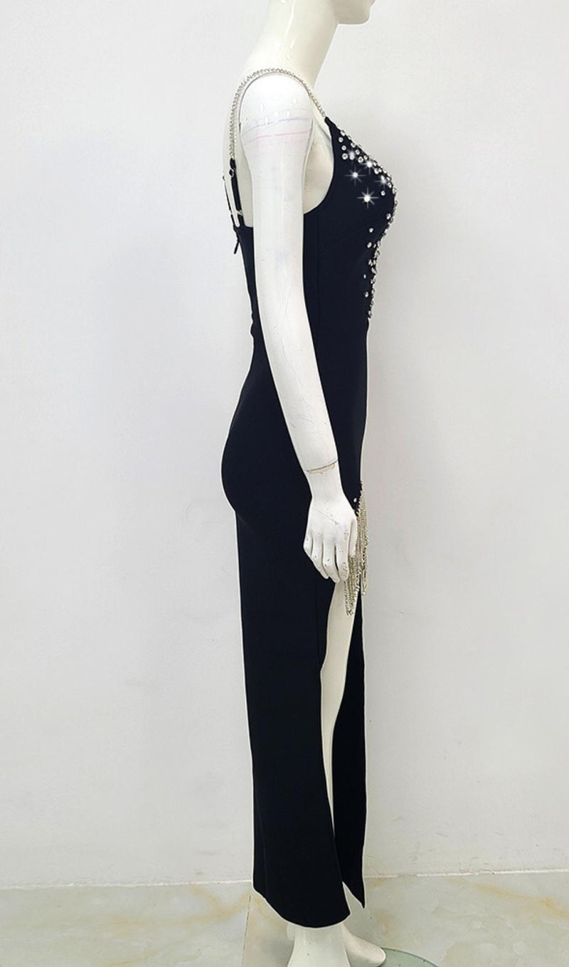 V NECK MAXI DRESS IN BLACK styleofcb 