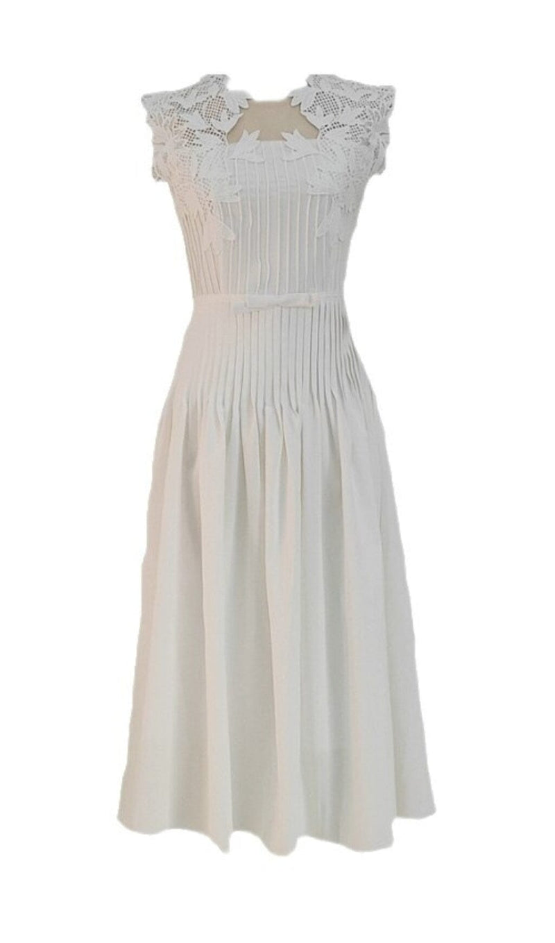 FLORAL EMBROIDERY MAXI DRESS IN WHITE styleofcb 