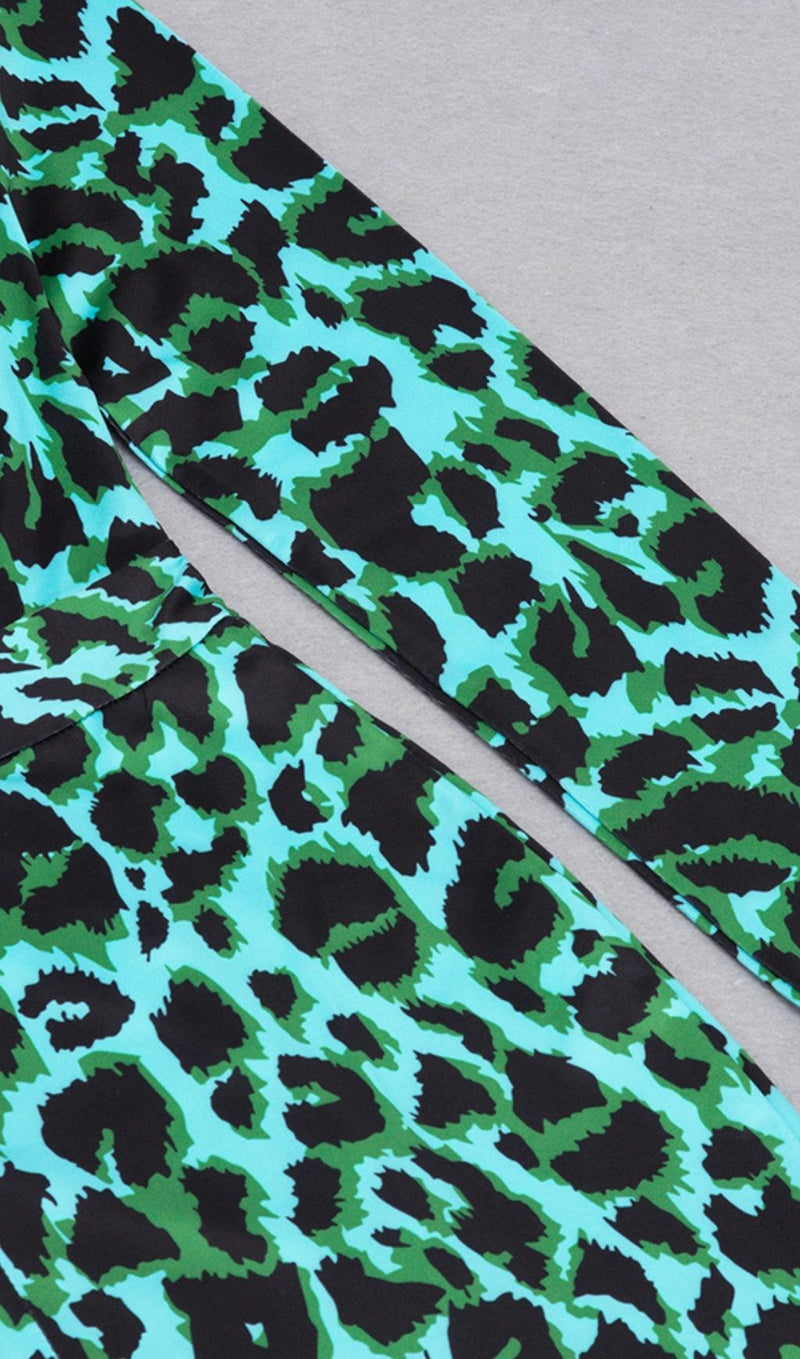JUMPSUIT IN GREEN Suits styleofcb 