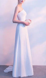 LONG YARN SLOPING SHOULDERS FISHTAIL DRESS IN WHITE styleofcb 