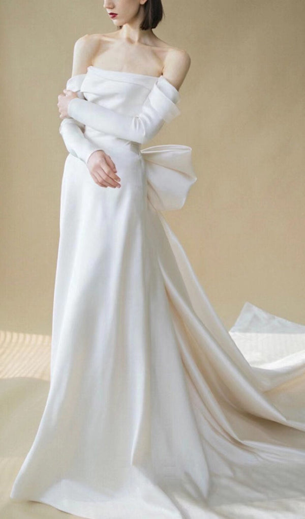 HALTER AND LARGE BOW SHOULER DRESS IN WHITE styleofcb 