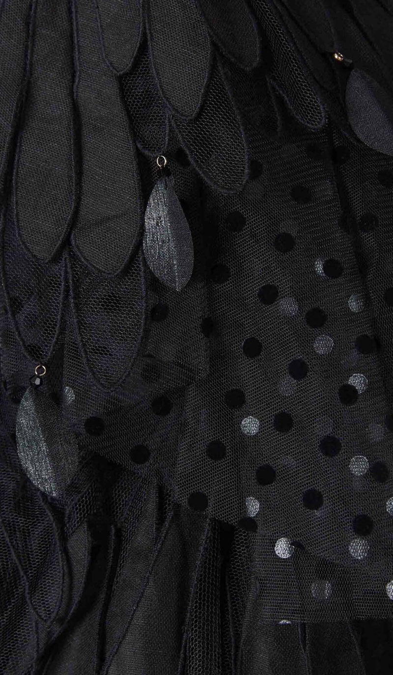 APPLIQUÉD TULLE MINI DRESS IN BLACK DRESS STYLE OF CB 